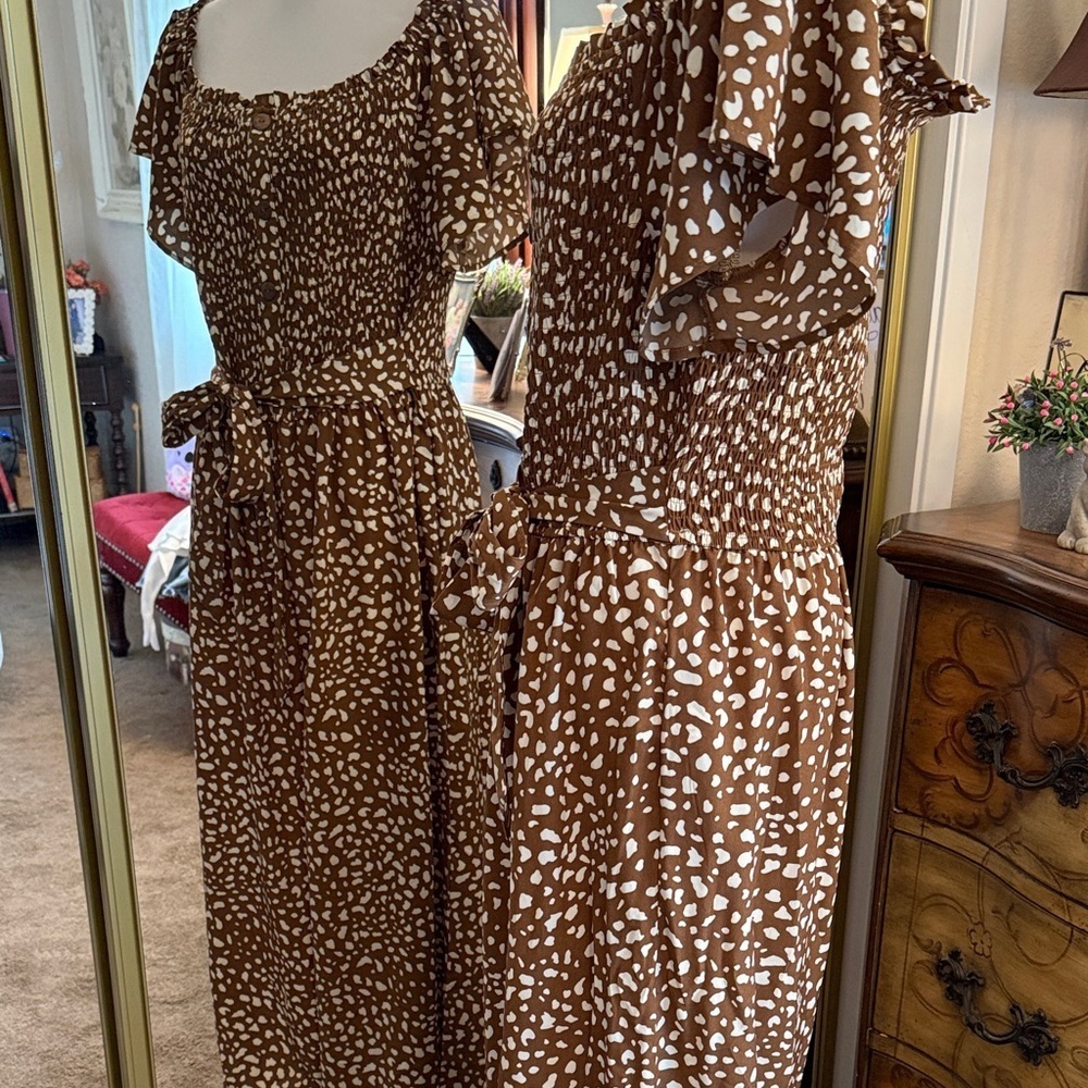 Oddly Brown & Cream Smocked Faux Button Front Jumpsuit - Size XL - Picture 7 of 15
